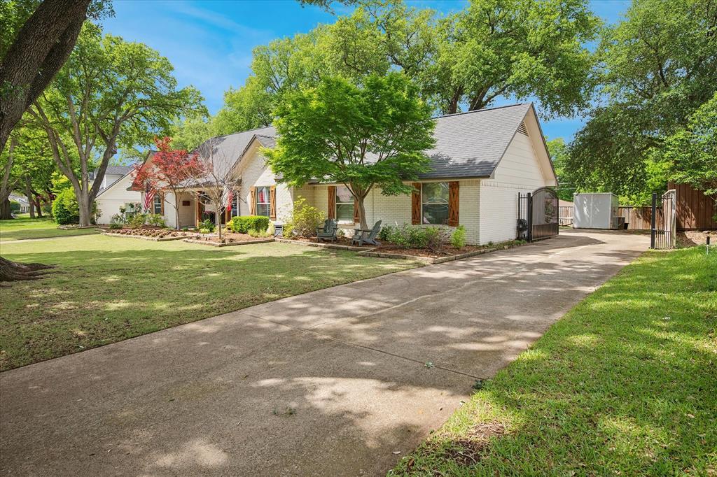 10747 Saint Lazare Drive