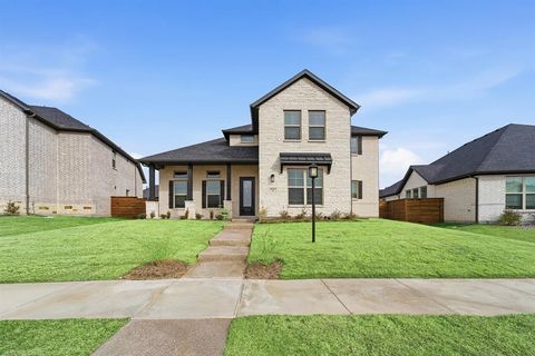 Photo of 1717 Blossom Trail, Mesquite, TX 75181 (MLS # 21176457)