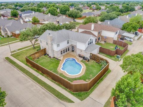 Photo of 1445 Berkley Road, Allen, TX 75002 (MLS # 21246559)