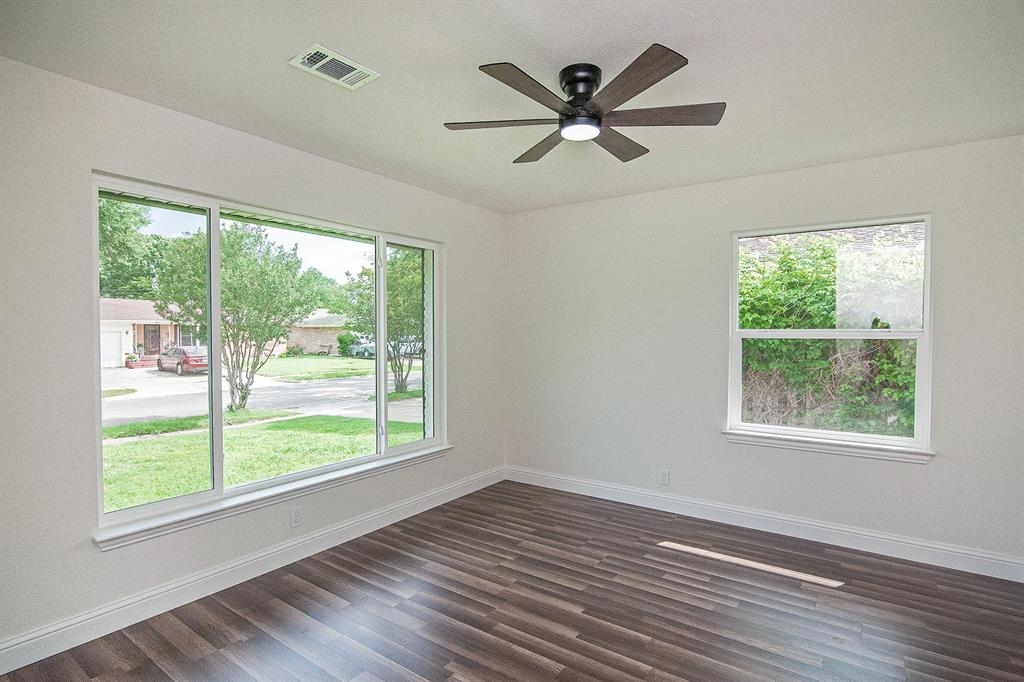 Cloverdale 03 - Residential