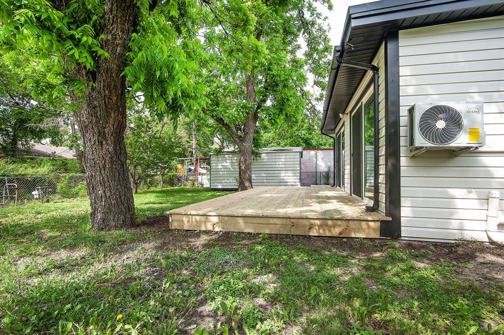 Cloverdale 03 - Residential