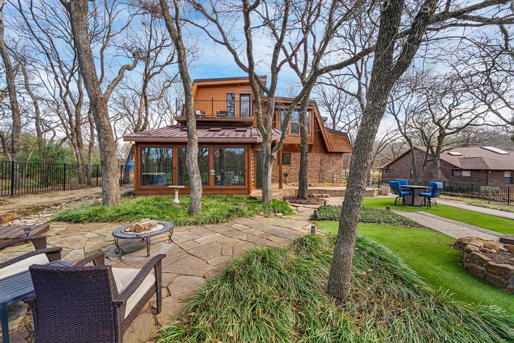 Twin Cove Estate - Residential