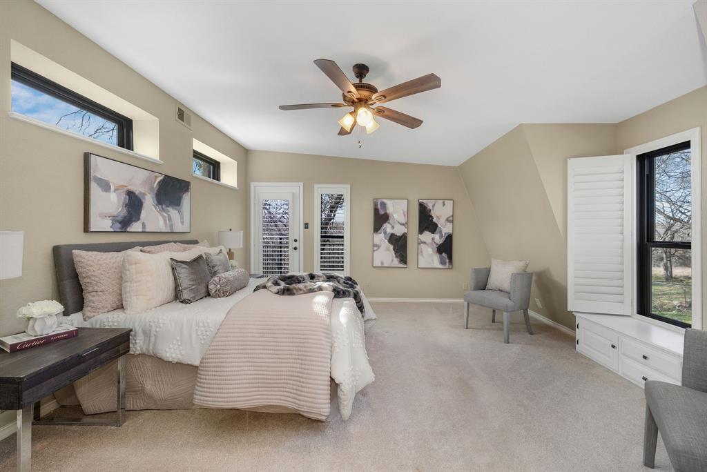 Twin Cove Estate - Residential