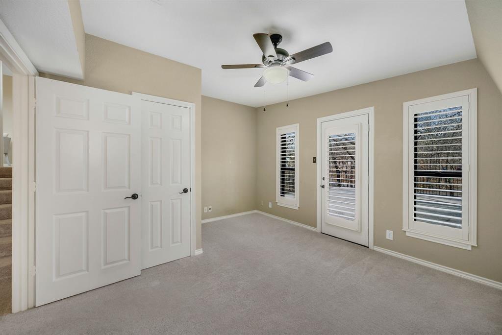 Twin Cove Estate - Residential