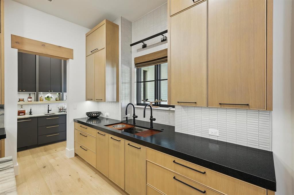 Stony Brook - Residential