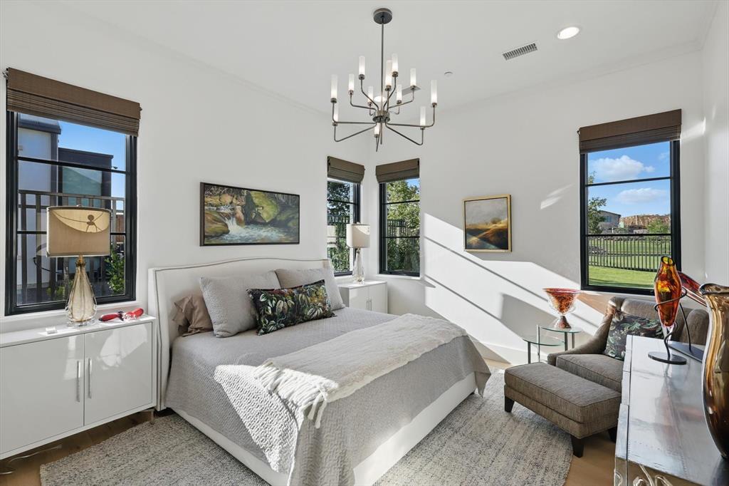 Stony Brook - Residential