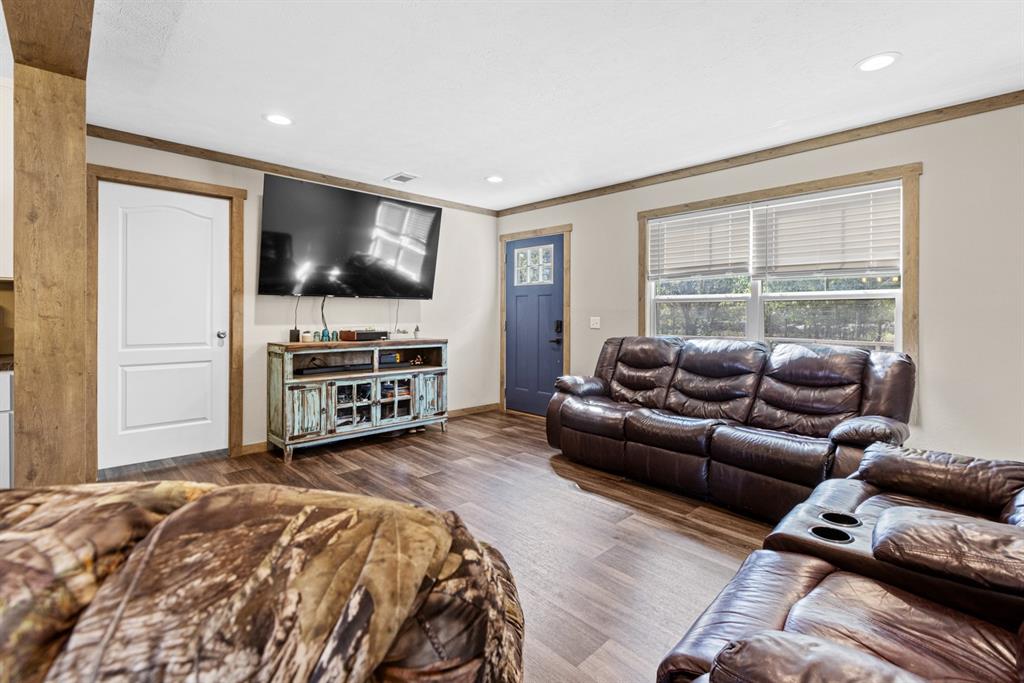 699 County Road 3518