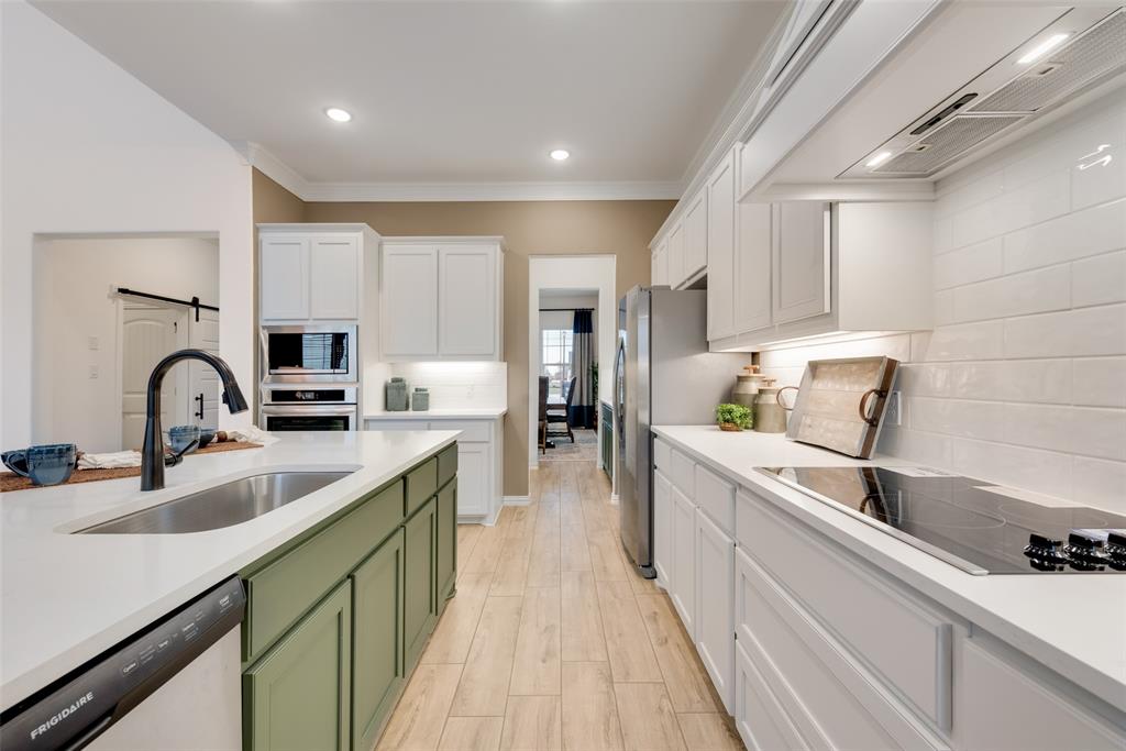 Aero Vista - Residential