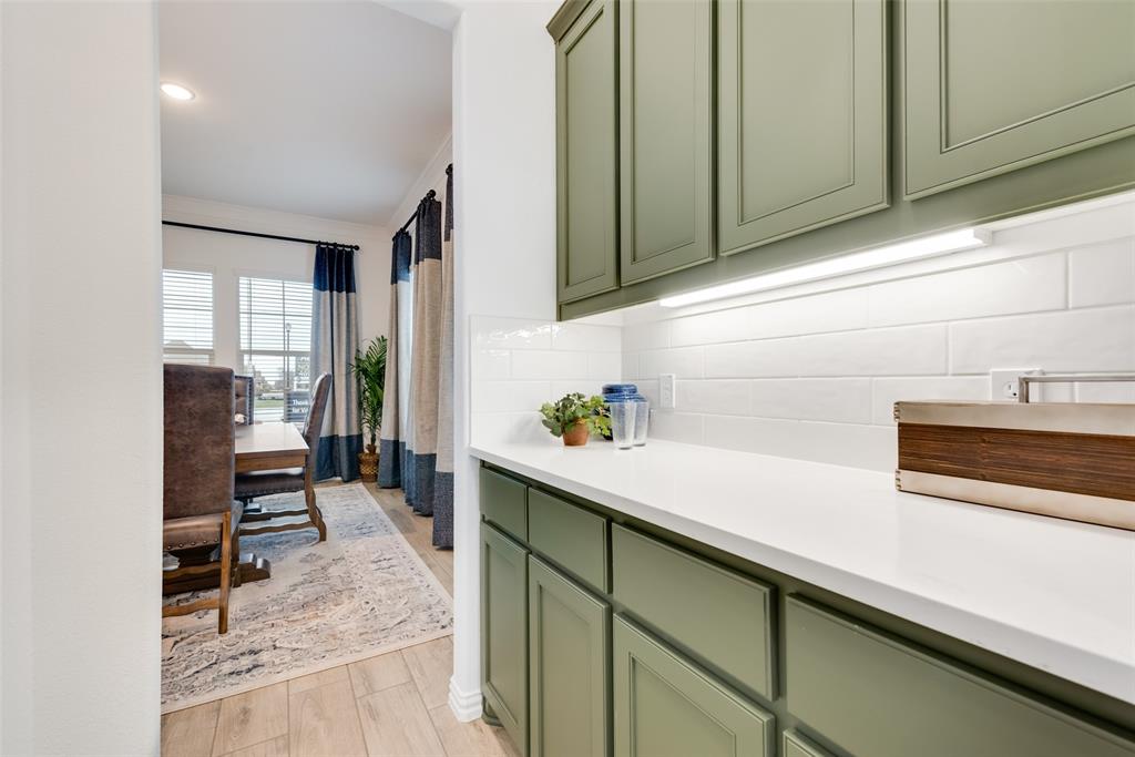 Aero Vista - Residential