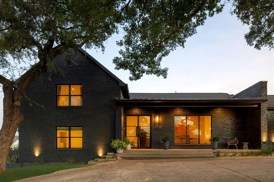 Welcome to this stunning, custom-designed modern home in the highly desirable Jan-Mar neighborhood. Move-in ready and packed with high-end finishes, this 4-bedroom, 4.5-bath beauty effortlessly blends luxury, comfort, and style. Step into the spacious, light-filled chef’s kitchen featuring high ceilings, an ILVE range, and sleek designer touches throughout. Two generous living areas make it easy to relax or entertain, enhanced by Kelly Wearstler wallpaper, Ann Sacks tile, and thoughtfully curated lighting. Enjoy easy outdoor living in the low-maintenance backyard — ideal for lounging, dining, or unwinding. A versatile bonus room off the garage offers the perfect space for a home office, gym, or private retreat, while the expansive side yard provides endless potential — think pool, play space, or garden oasis. Zoned to award-winning Kramer Elementary, this is more than a house — it's your next forever home. Don’t miss this opportunity!