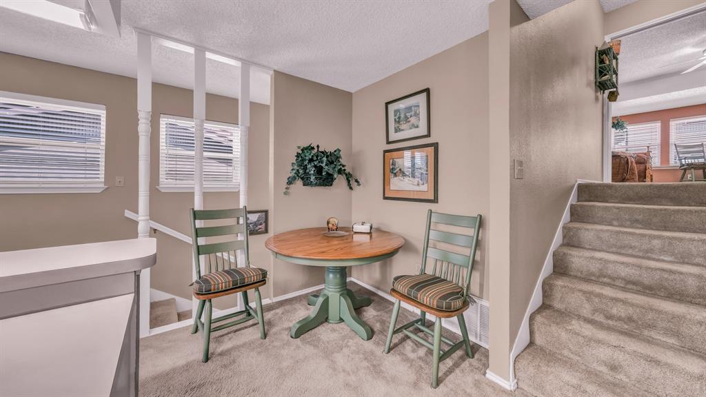 La Vista Dcbe Twnhms - Residential