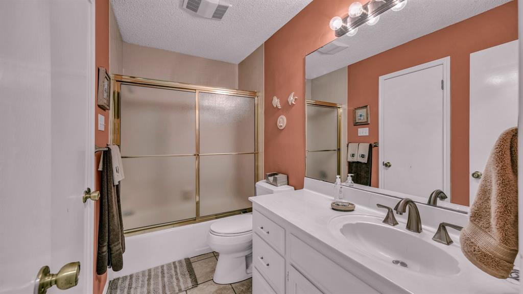 La Vista Dcbe Twnhms - Residential