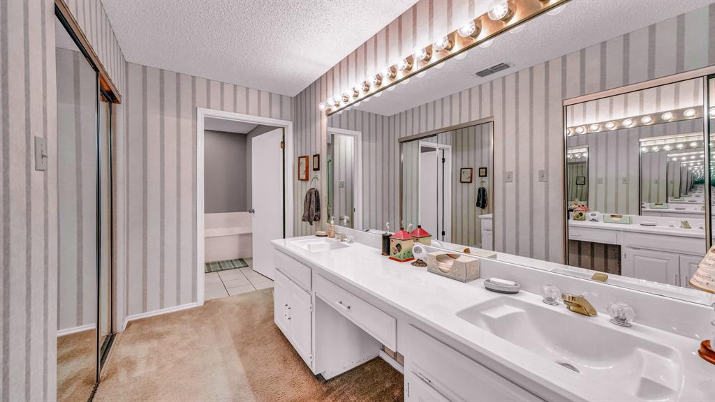 La Vista Dcbe Twnhms - Residential