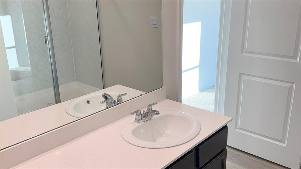 Three Oaks - Residential