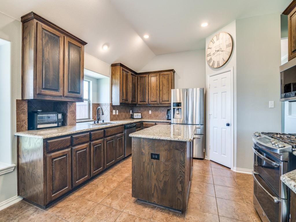 Photo of 776 River Rock Lane, Rockwall, TX 75032 (MLS # 21237583)