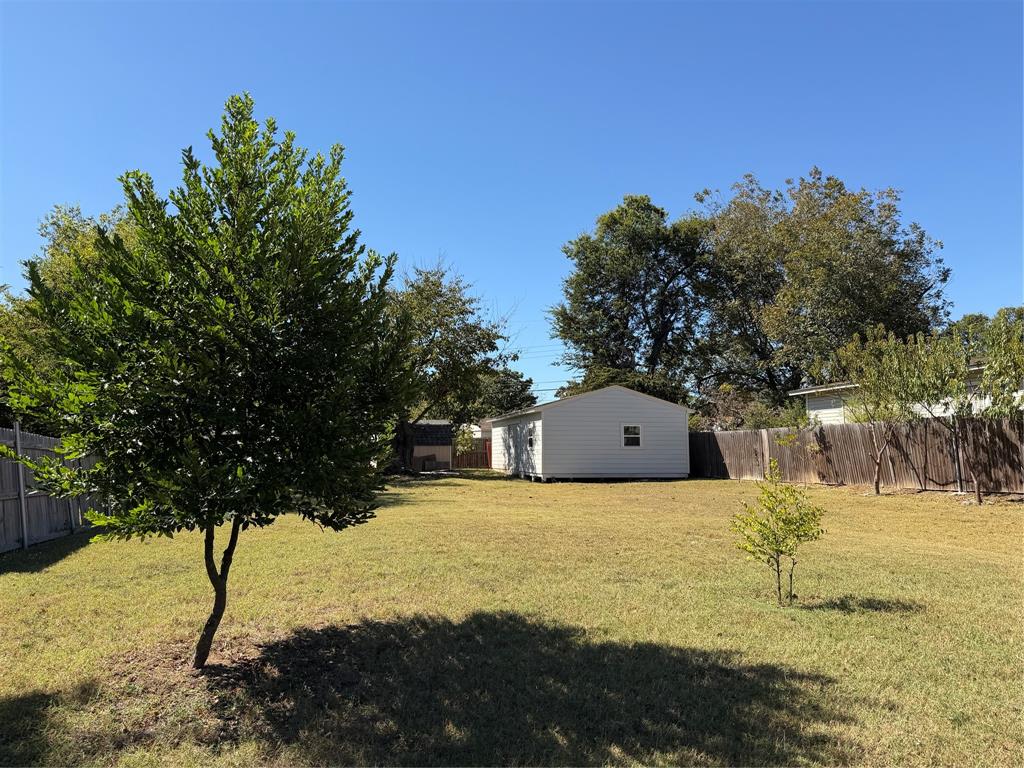 Corrigan Gardens - Land