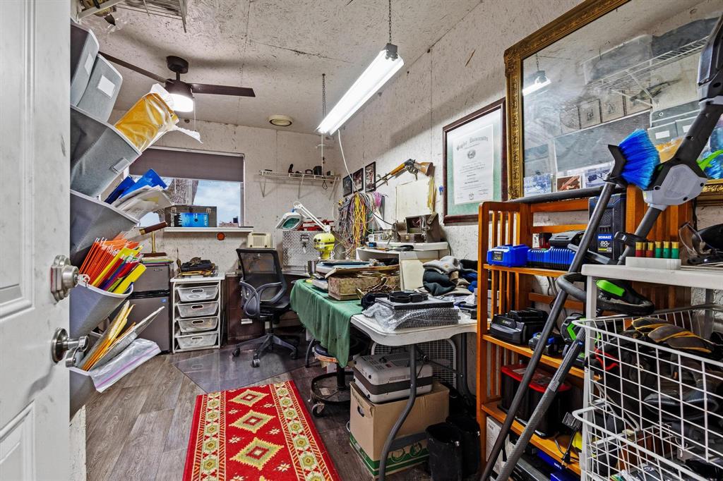 B J JEFFRIES - Residential