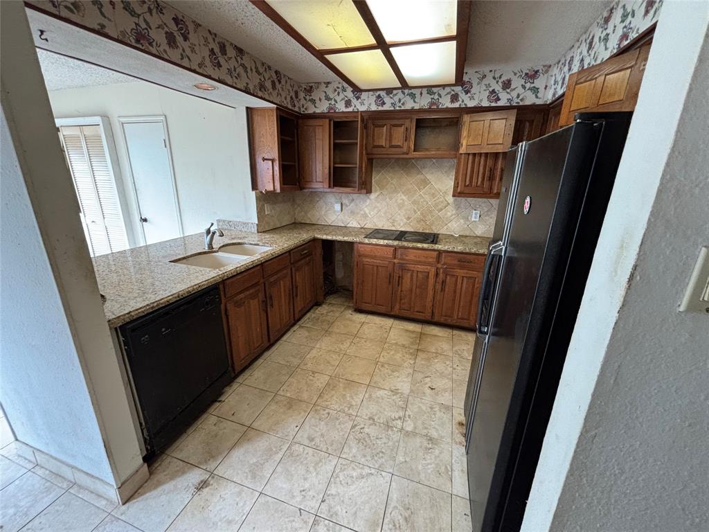 1401 Ginger Court
