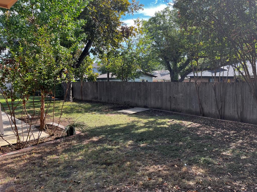 Bob-O-Links Downs #4 - Residential