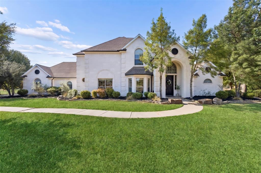 Photo of 560 Palomino Drive, Lucas, TX 75002 (MLS # 21389429)