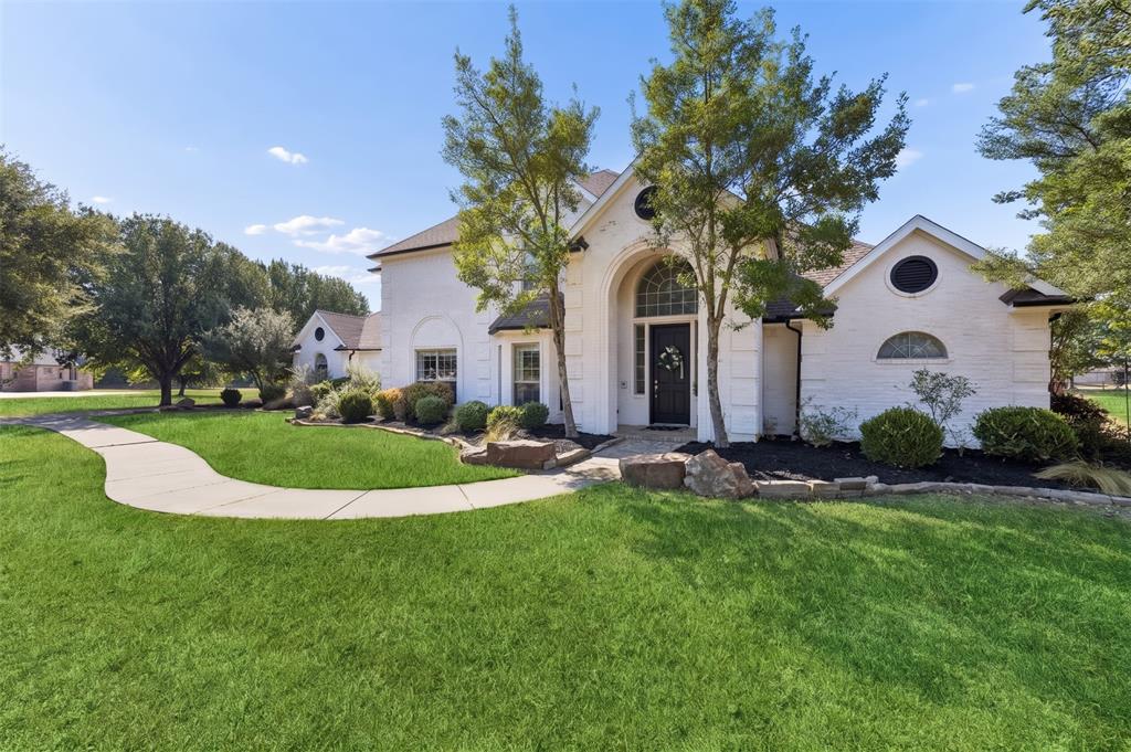 Photo of 560 Palomino Drive, Lucas, TX 75002 (MLS # 21389429)
