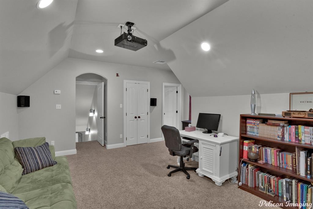 BIENVILLE PATH UNIT 2 IN TWELVE OAKS - Residential