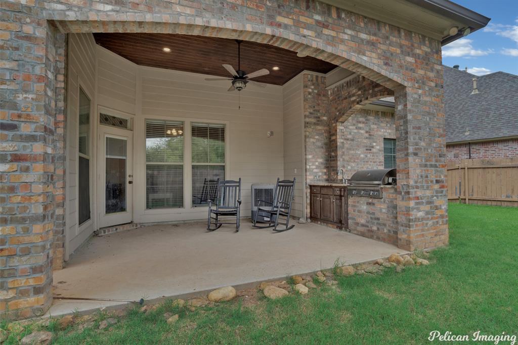 BIENVILLE PATH UNIT 2 IN TWELVE OAKS - Residential