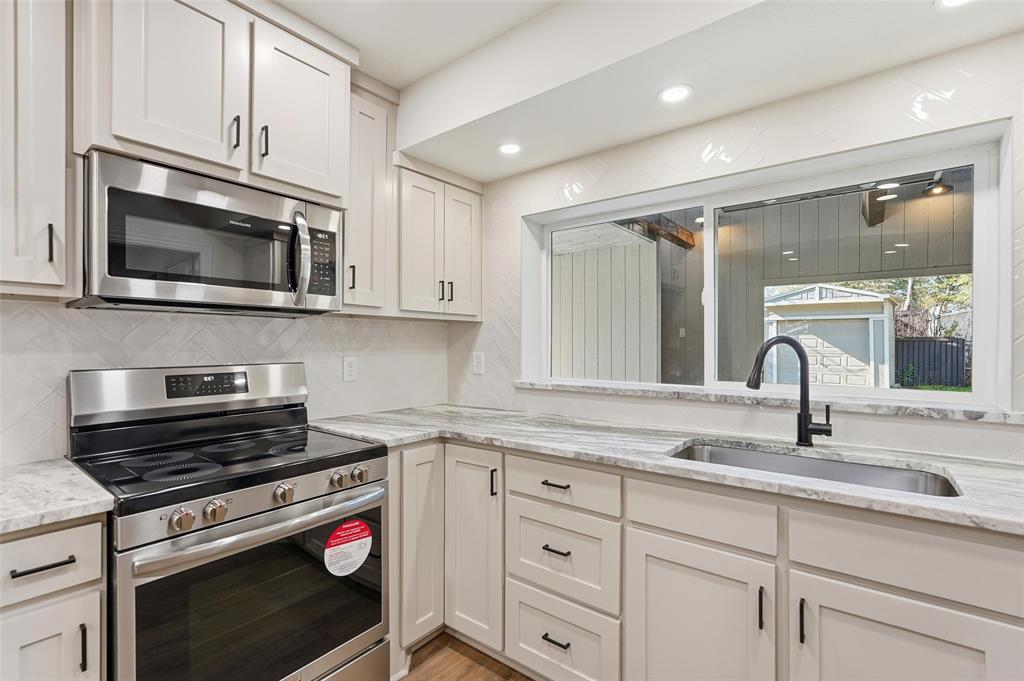 Brinwood Shores Add Sec B - Residential