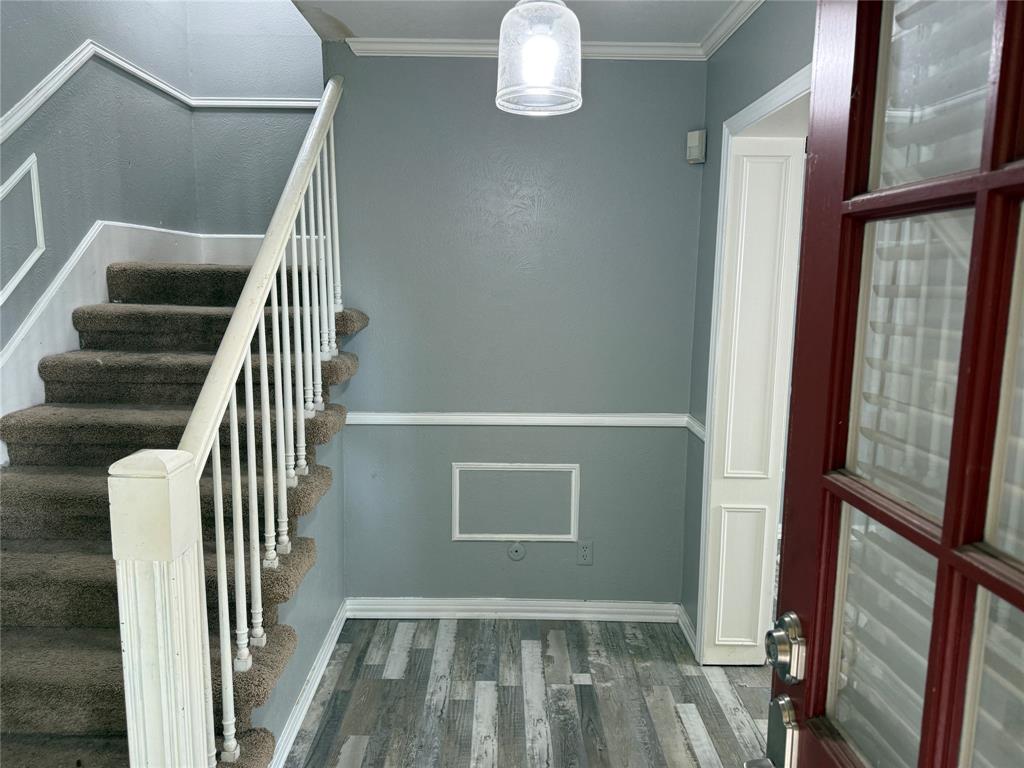 1816 Woodridge Drive