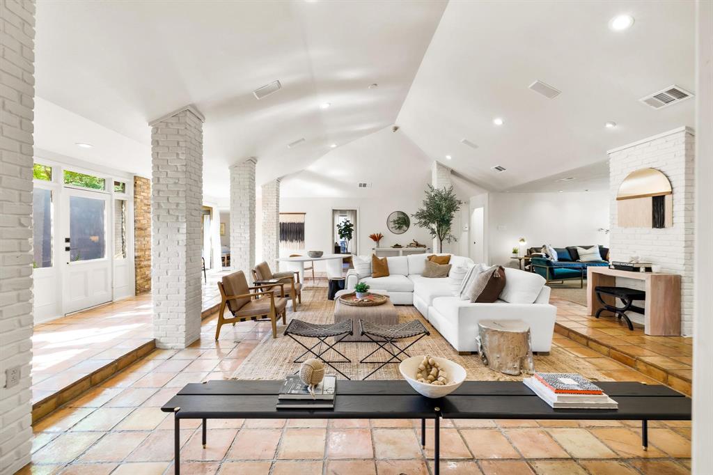 Cockrell Fairland Rev - Residential Lease