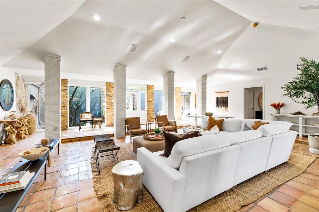 Cockrell Fairland Rev - Residential Lease