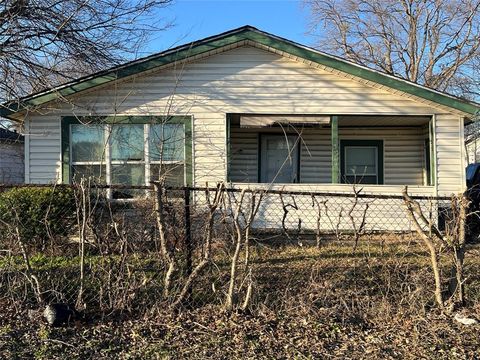 3419 Canada Drive Dallas TX 75212