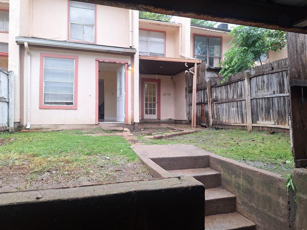 Centre Villa - Residential Lease