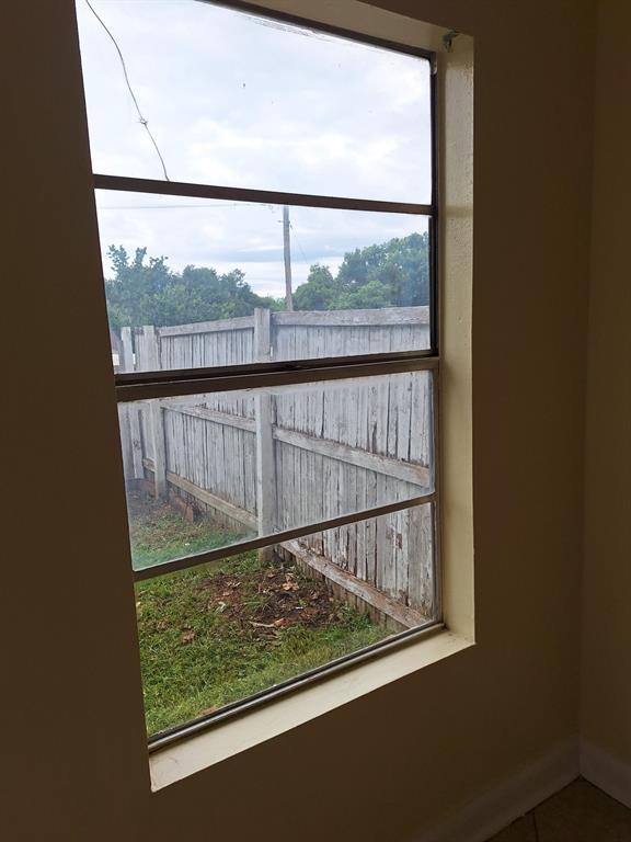 Centre Villa - Residential Lease