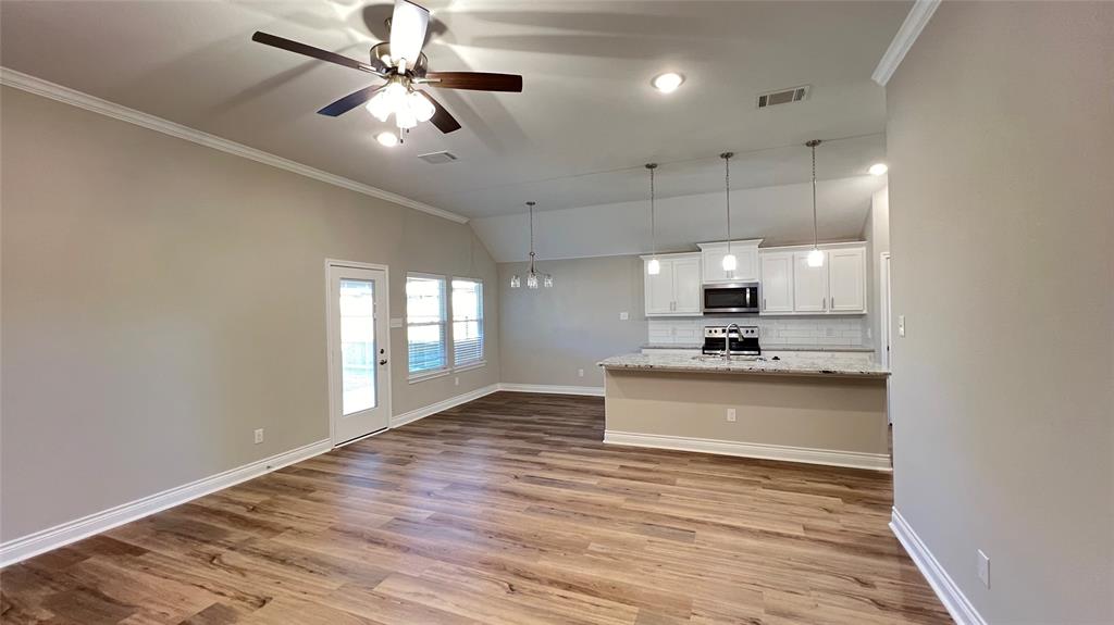 Stonewood Estate Phase 4 - Residential Lease