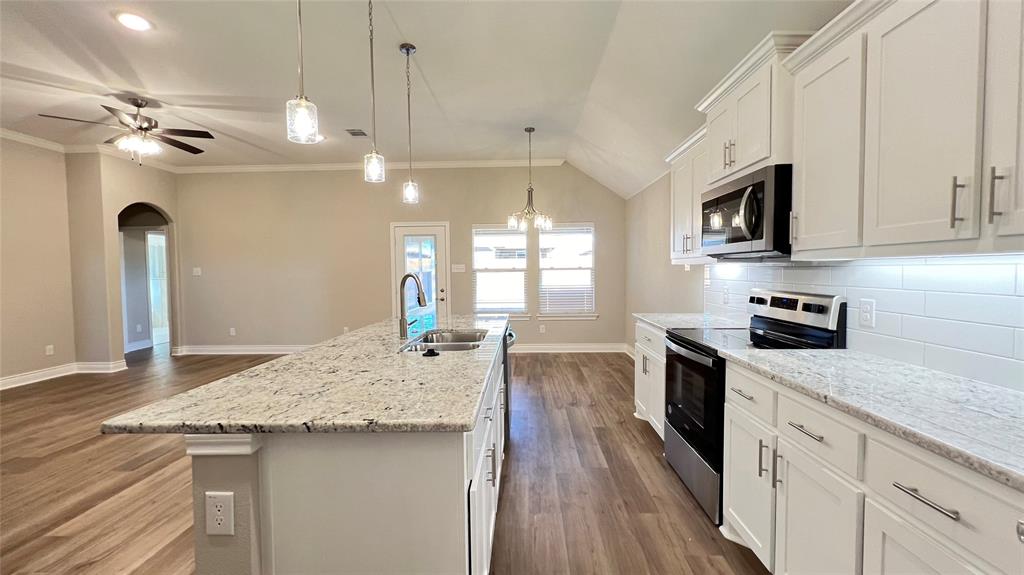 Stonewood Estate Phase 4 - Residential Lease