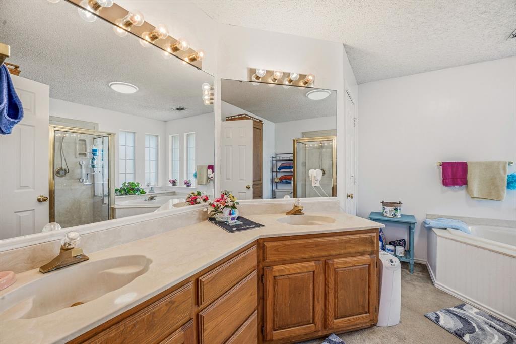 Knob Hill Ph Two - Residential