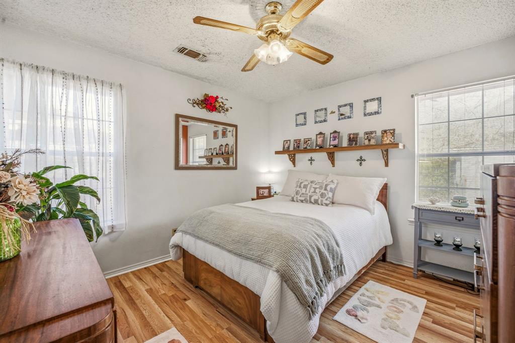 Knob Hill Ph Two - Residential