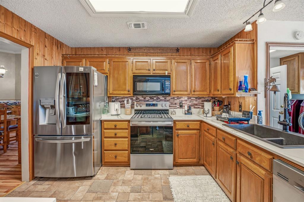 Knob Hill Ph Two - Residential