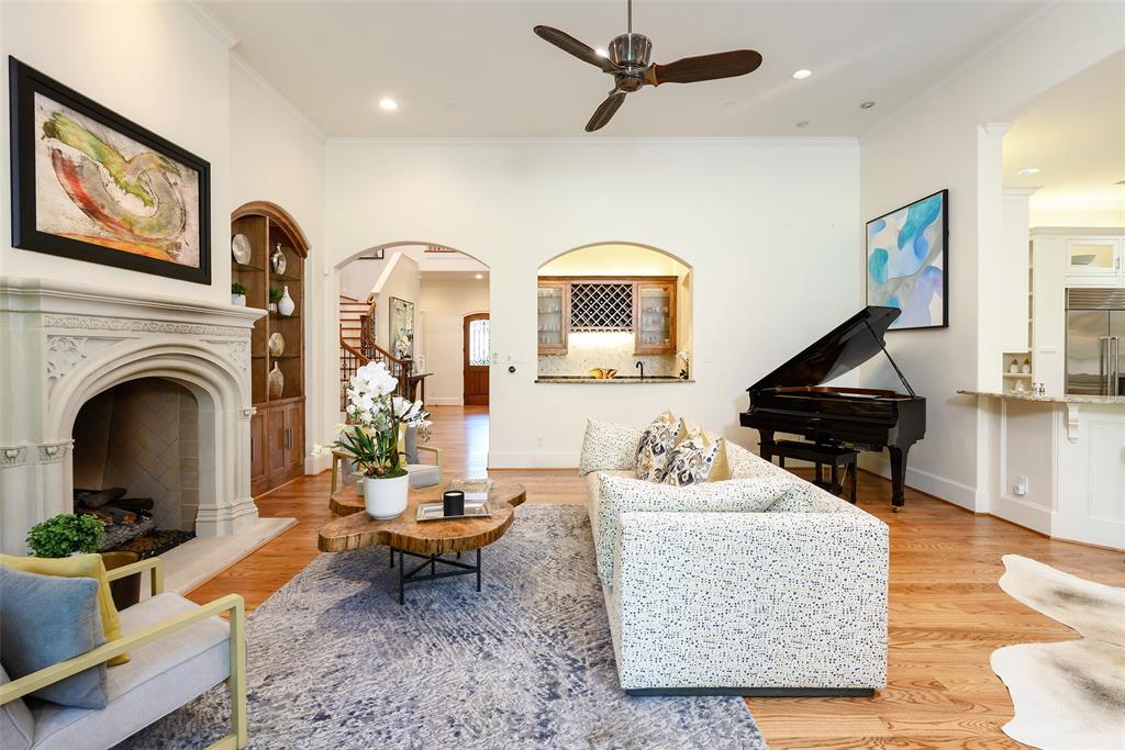 NORTHAVEN MANOR - Residential