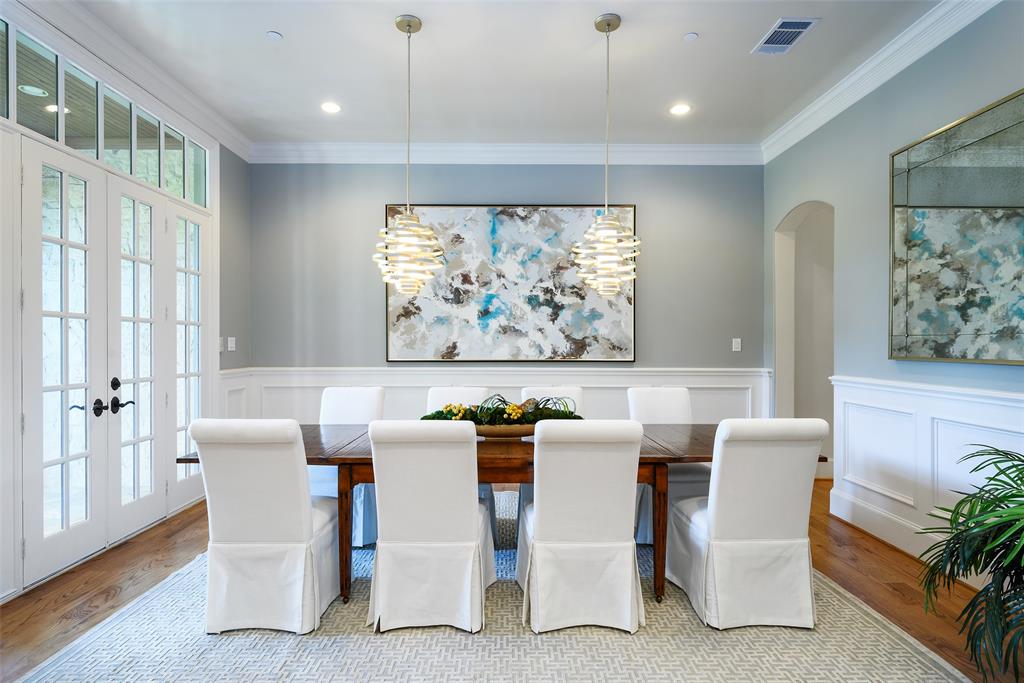 4529 Crooked Lane