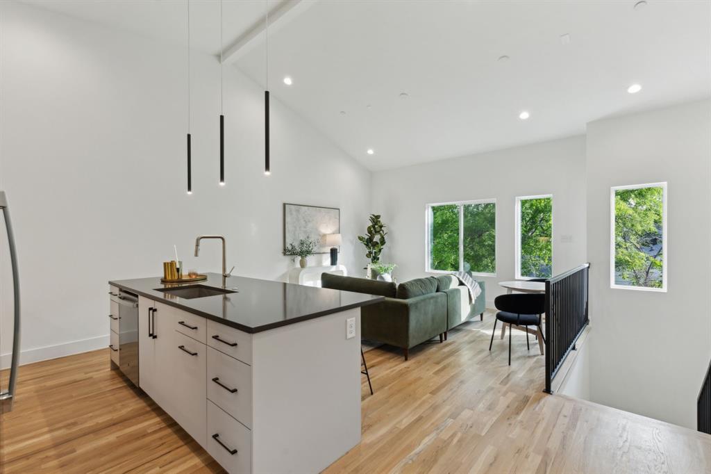 Welch & Reynolds - Residential