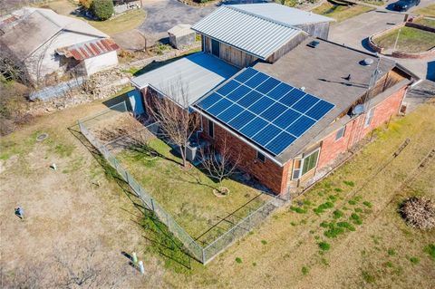 Tiny photo for 524 S Preston Street, Wolfe City, TX 75496 (MLS # 21101192)