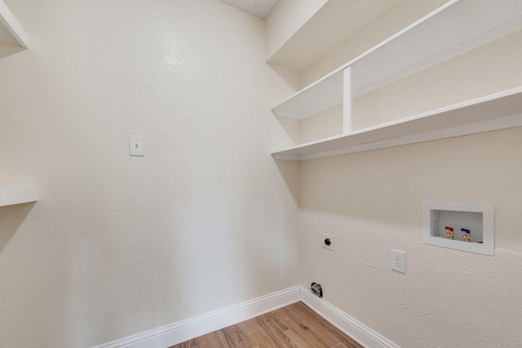 Gatewood 03 Rep - Residential