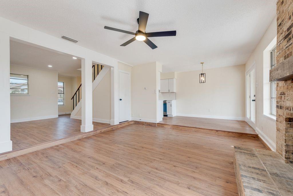 Gatewood 03 Rep - Residential