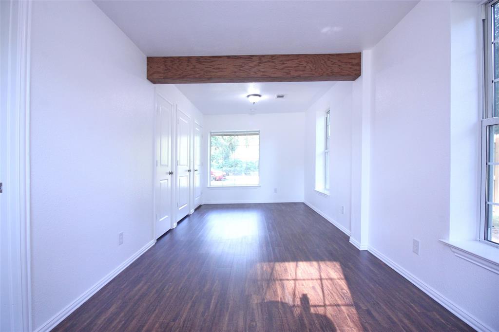 921 Bradleys Bend