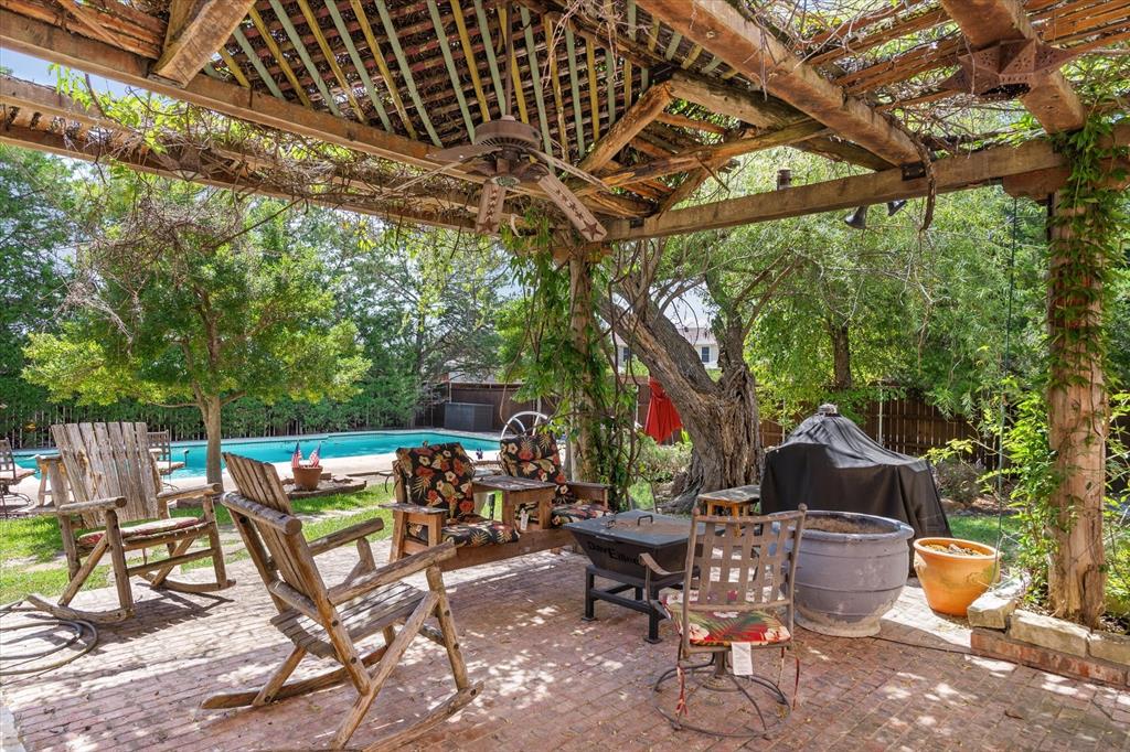 Creek Crossing Estates - Residential