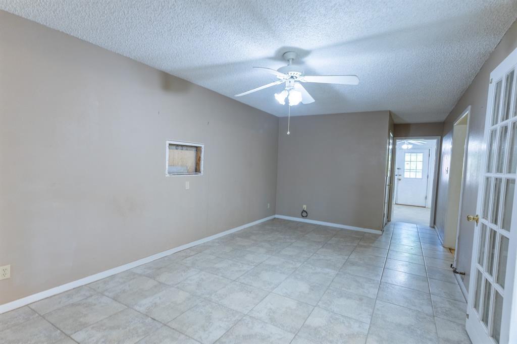 F P S & B ADDN TOWN COLEMAN - Residential