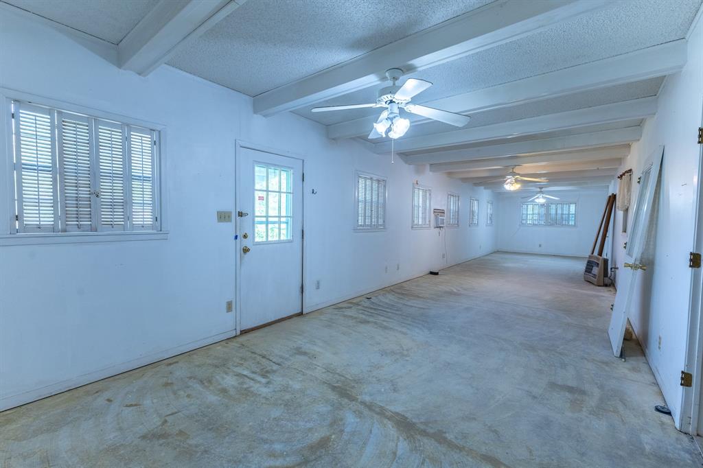 F P S & B ADDN TOWN COLEMAN - Residential