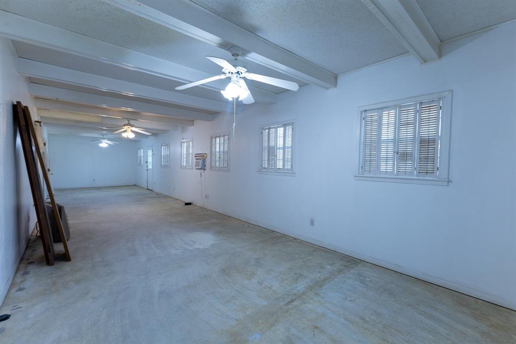 F P S & B ADDN TOWN COLEMAN - Residential